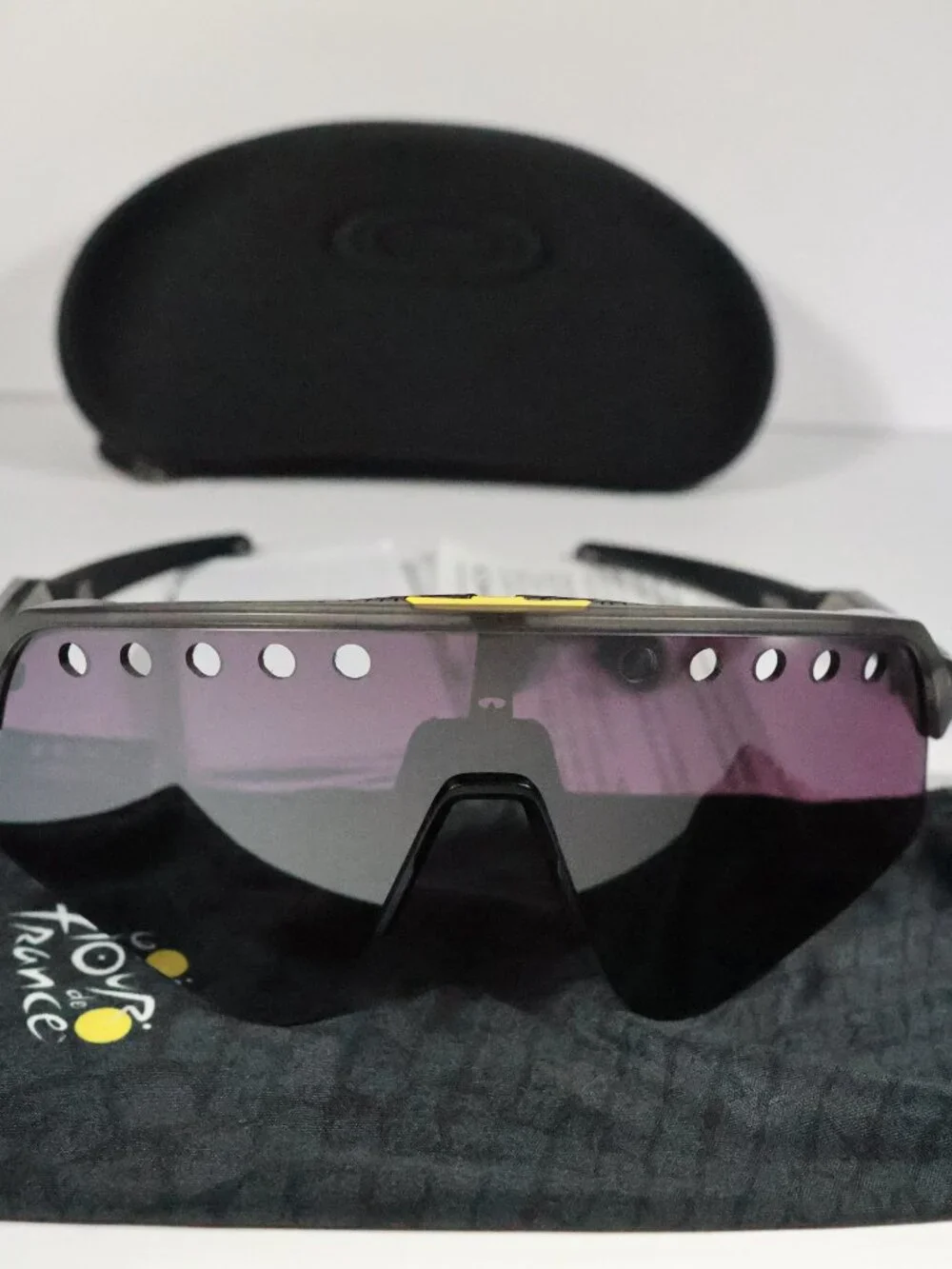 SUTRO LITE SWEEP Prizm Road Black Shield Men's Sunglasses OO9465 946532 139